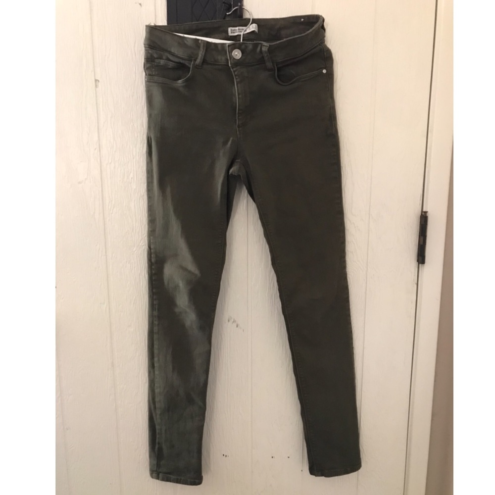 Zara basic Jeans | Olive green
